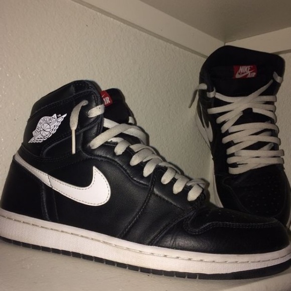 retro 1 yin yang black